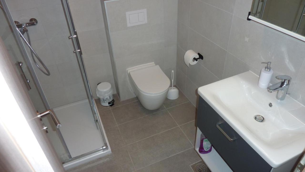 Apartment Jere With Private Parking Zadar Zewnętrze zdjęcie